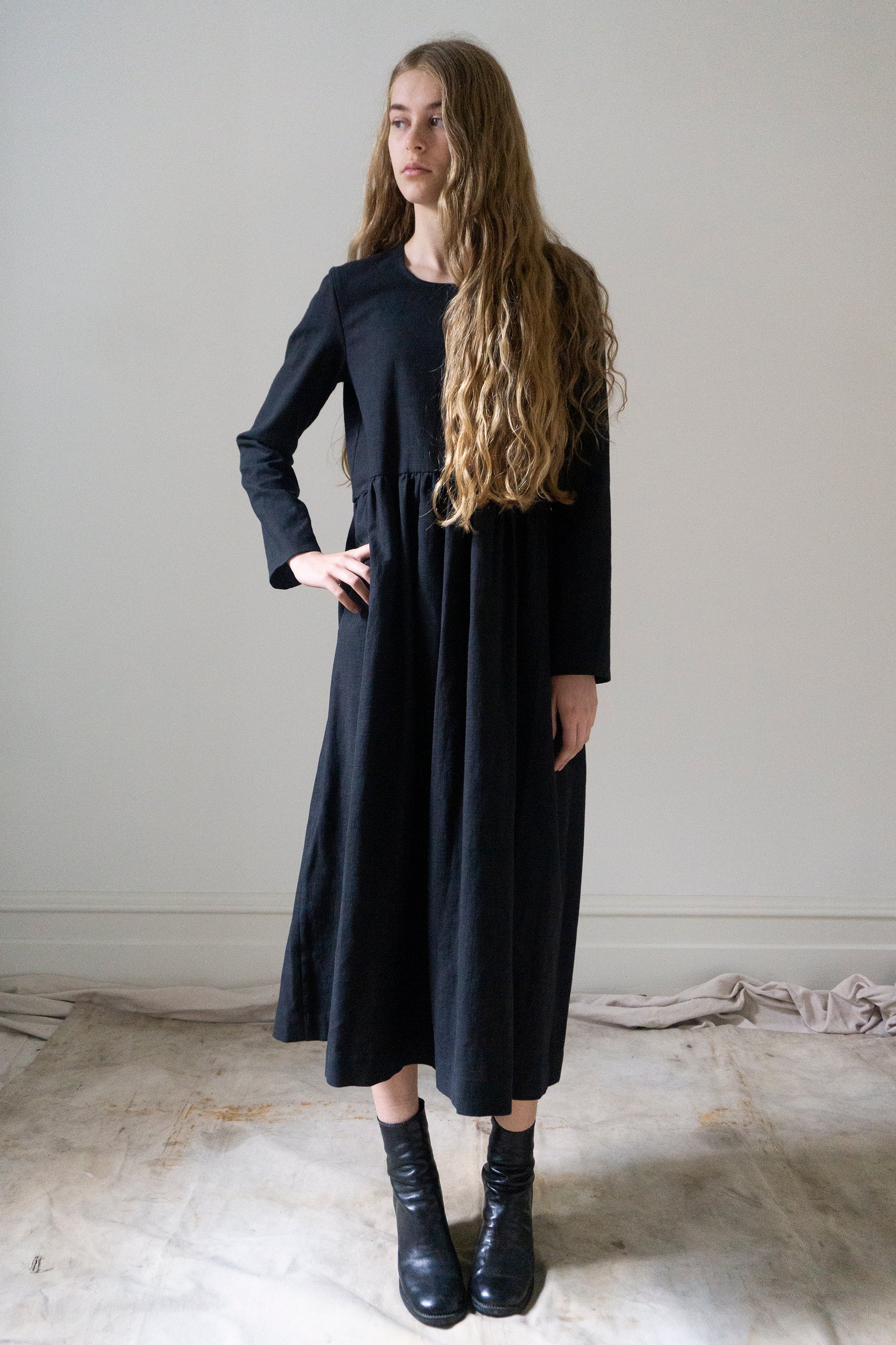Alys Linen Dress - Black