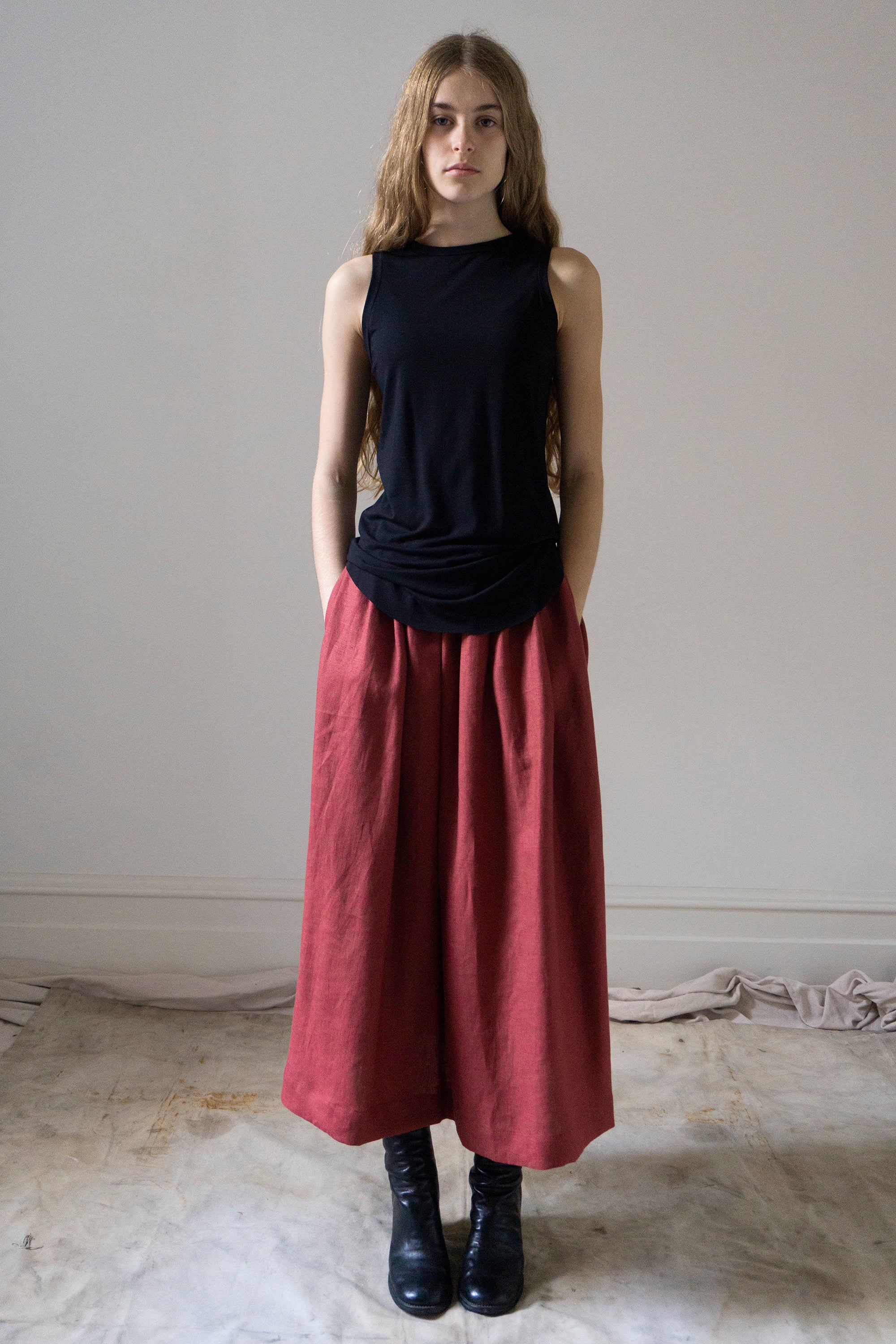 Marla Linen Skirt - Carmine