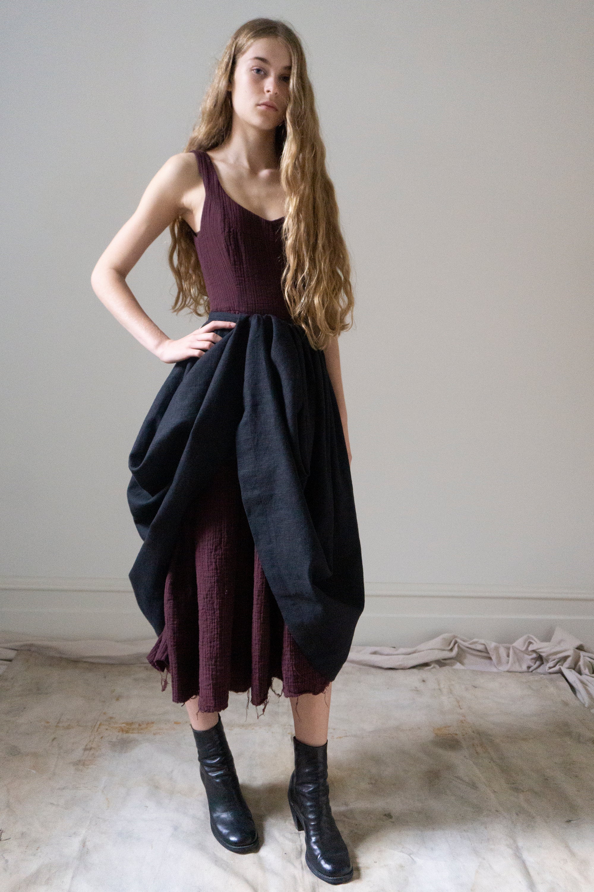 Elleri Apron Skirt - Black