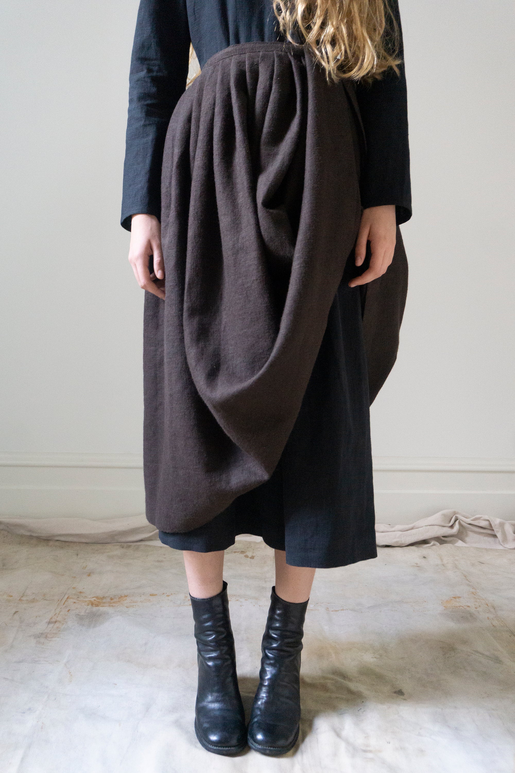 Elleri Apron Skirt - Clove