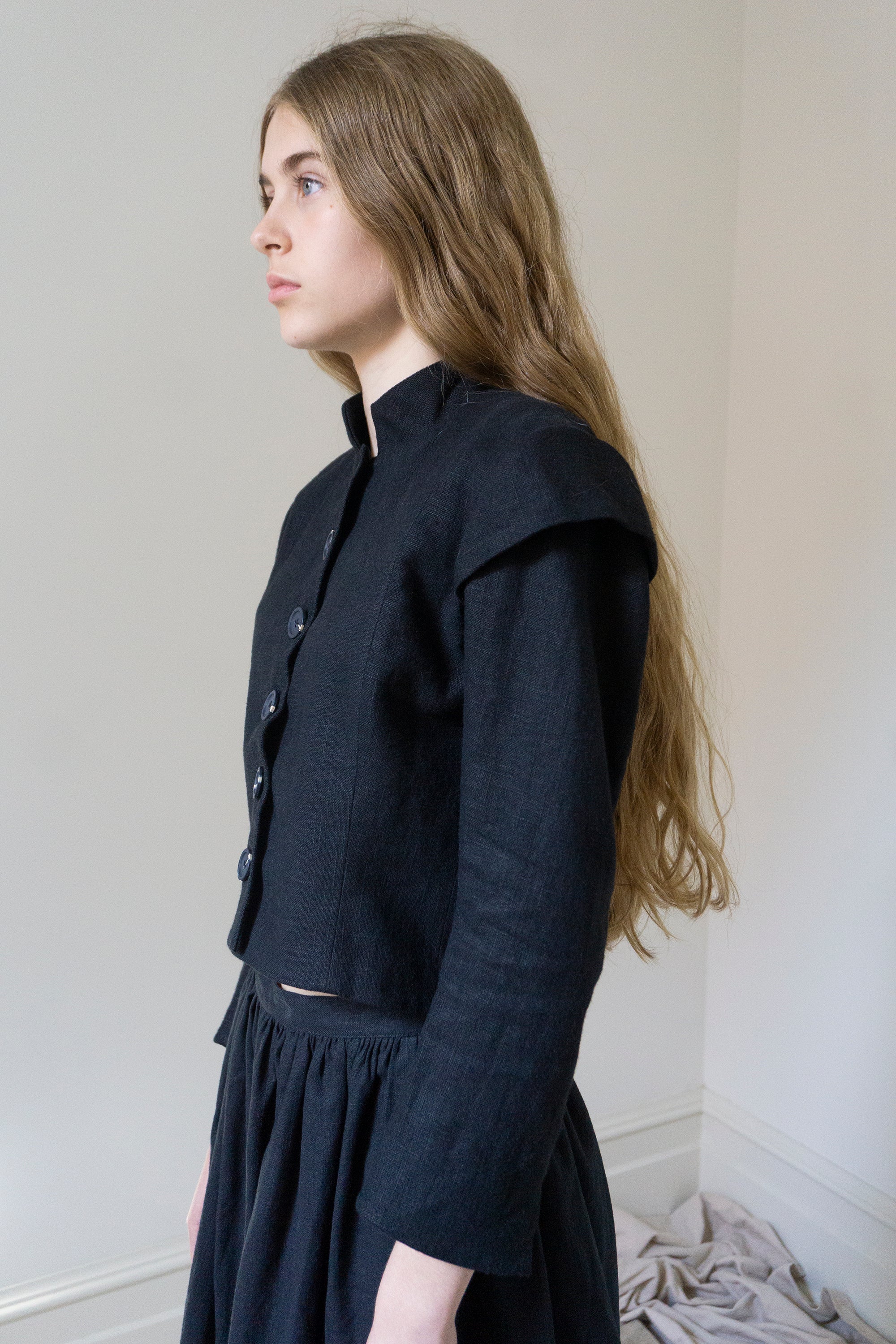 Guinevere Linen Jacket - Black