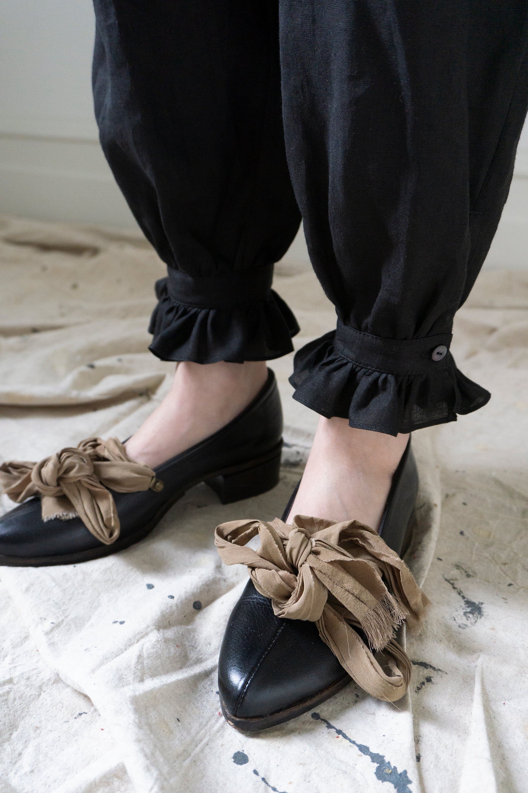 Isabelle Linen Bloomers - Black