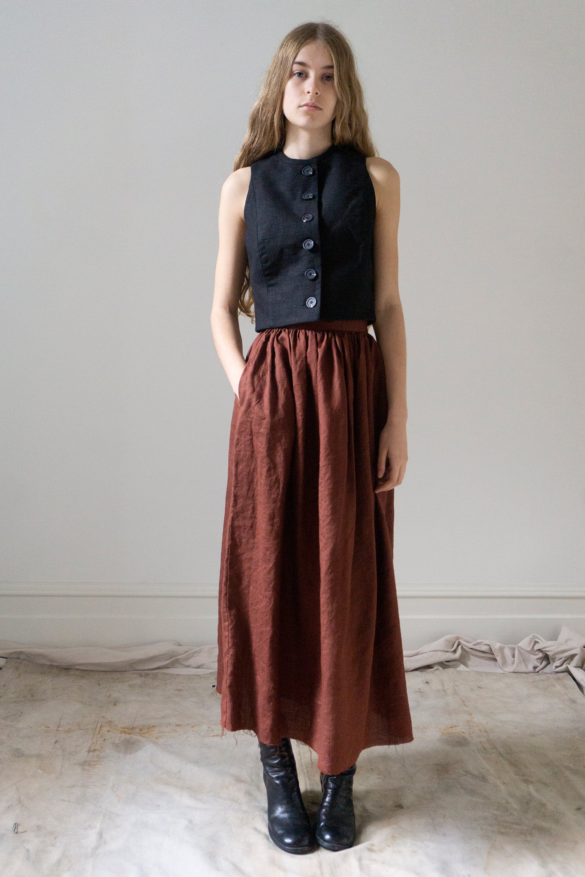 Lucia Linen Skirt - Dark Pomegranate