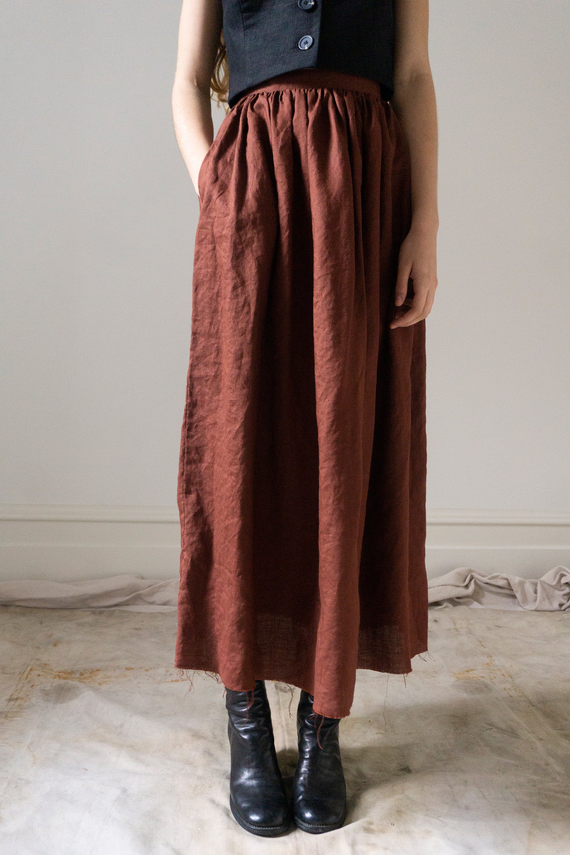 Lucia Linen Skirt - Dark Pomegranate