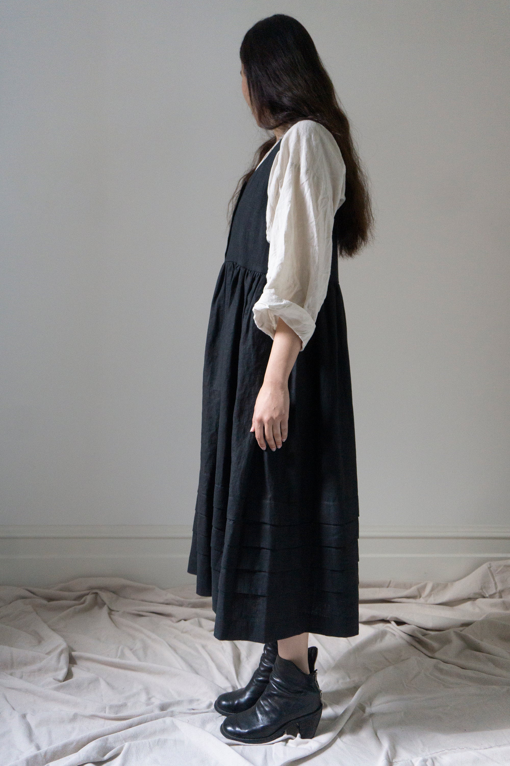 Juliet Linen Dress - Black