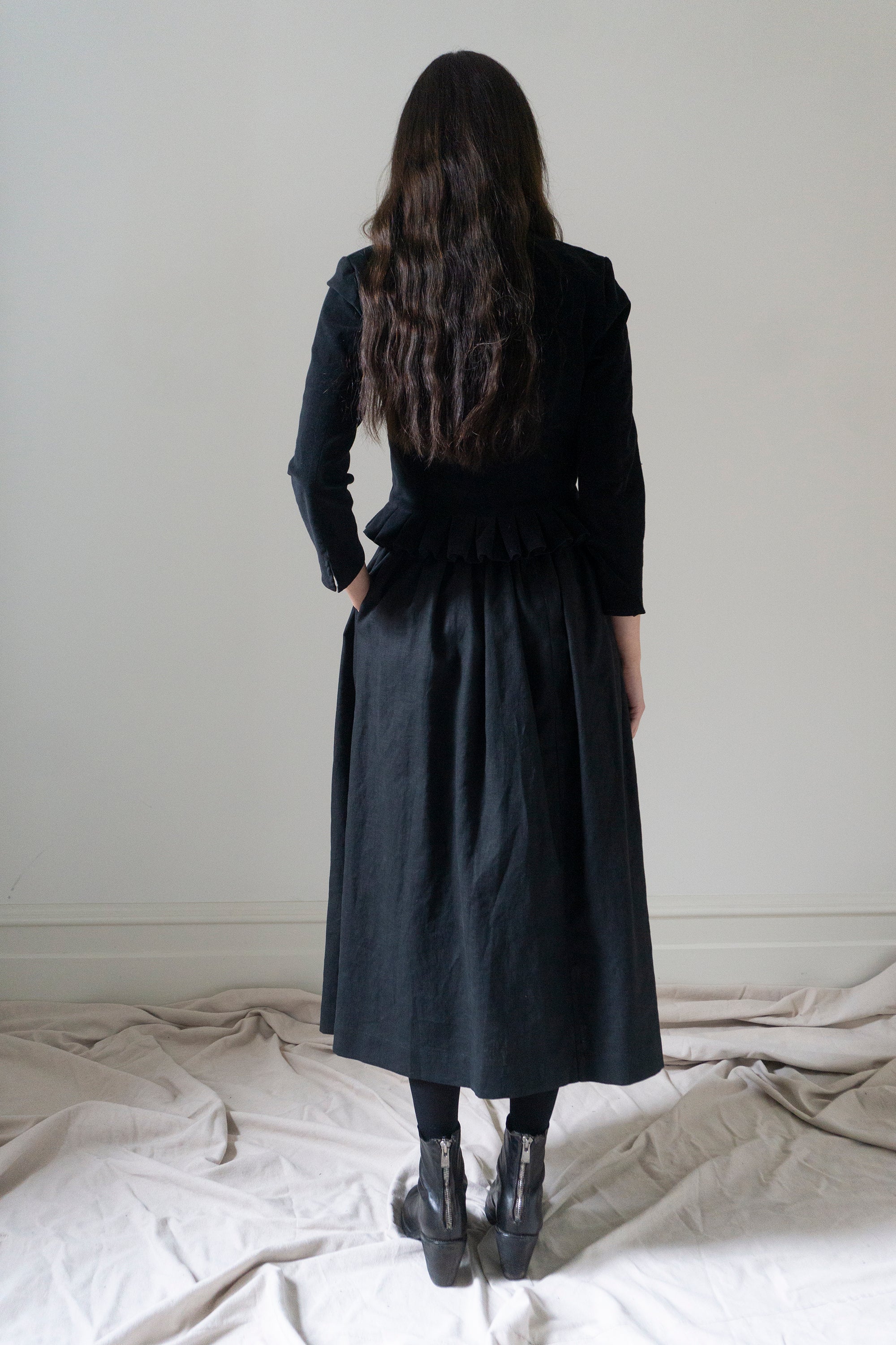 Marla Linen Skirt - Black