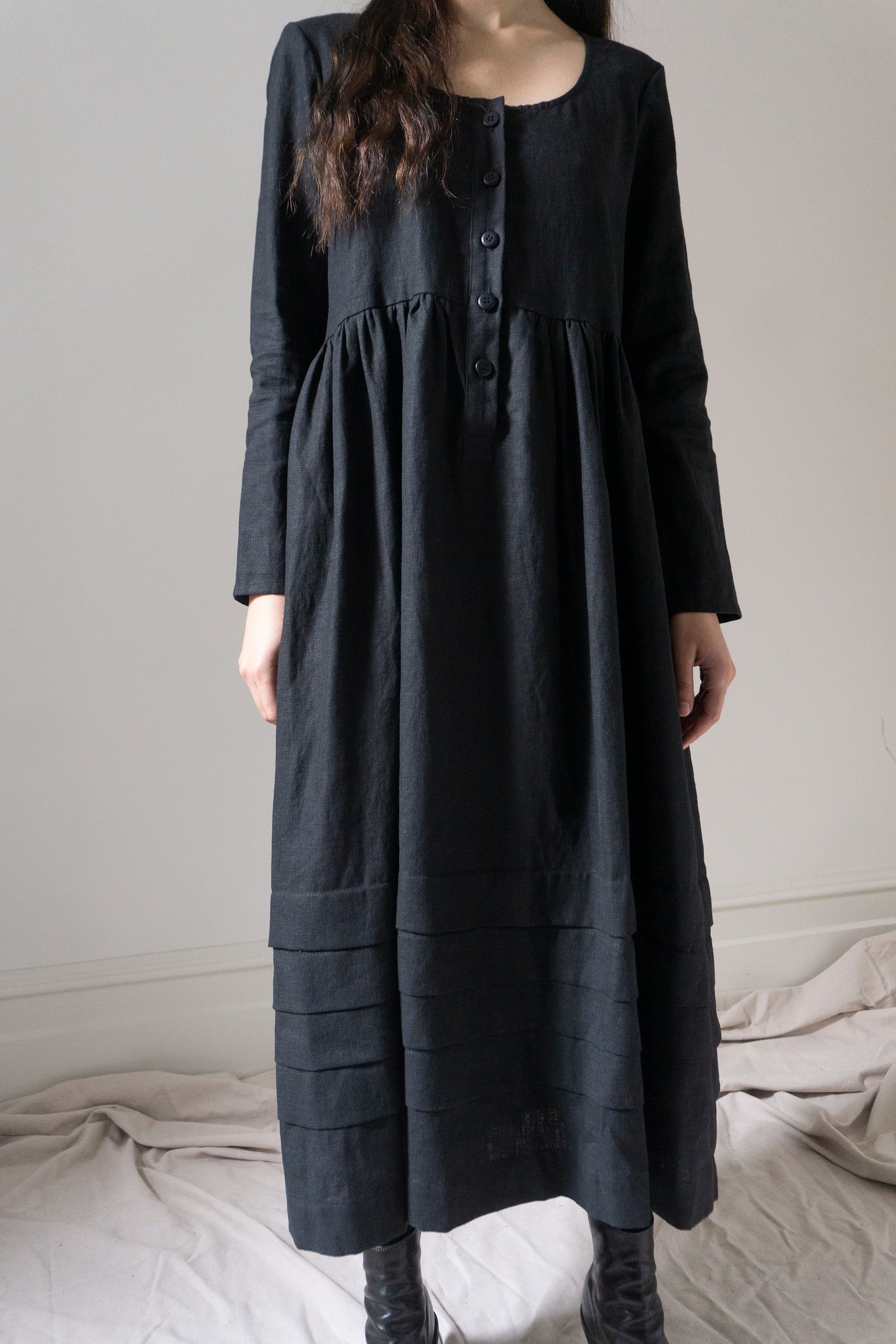 Mona Linen Dress - Black