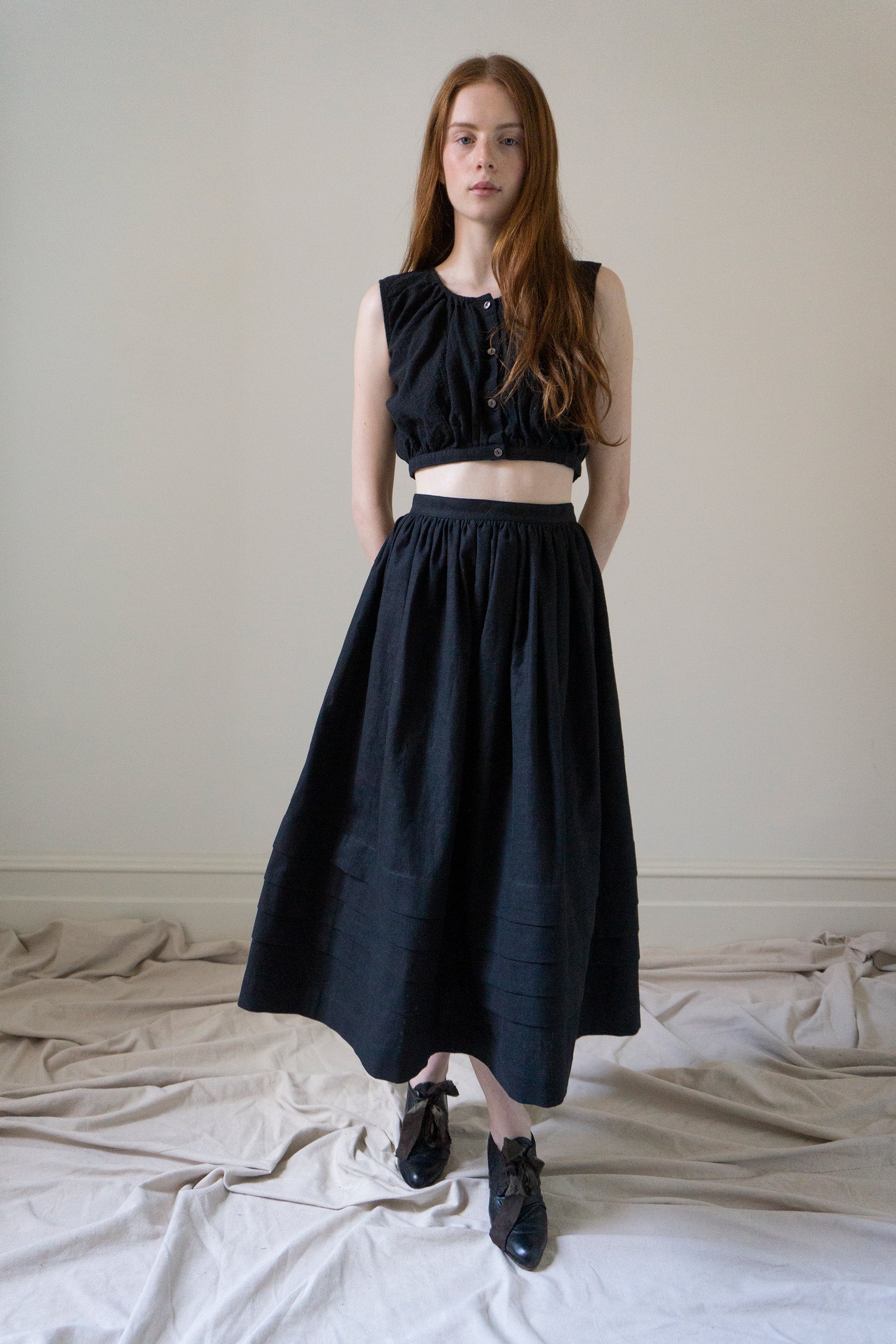 Rosa Pleated Linen Skirt -Black
