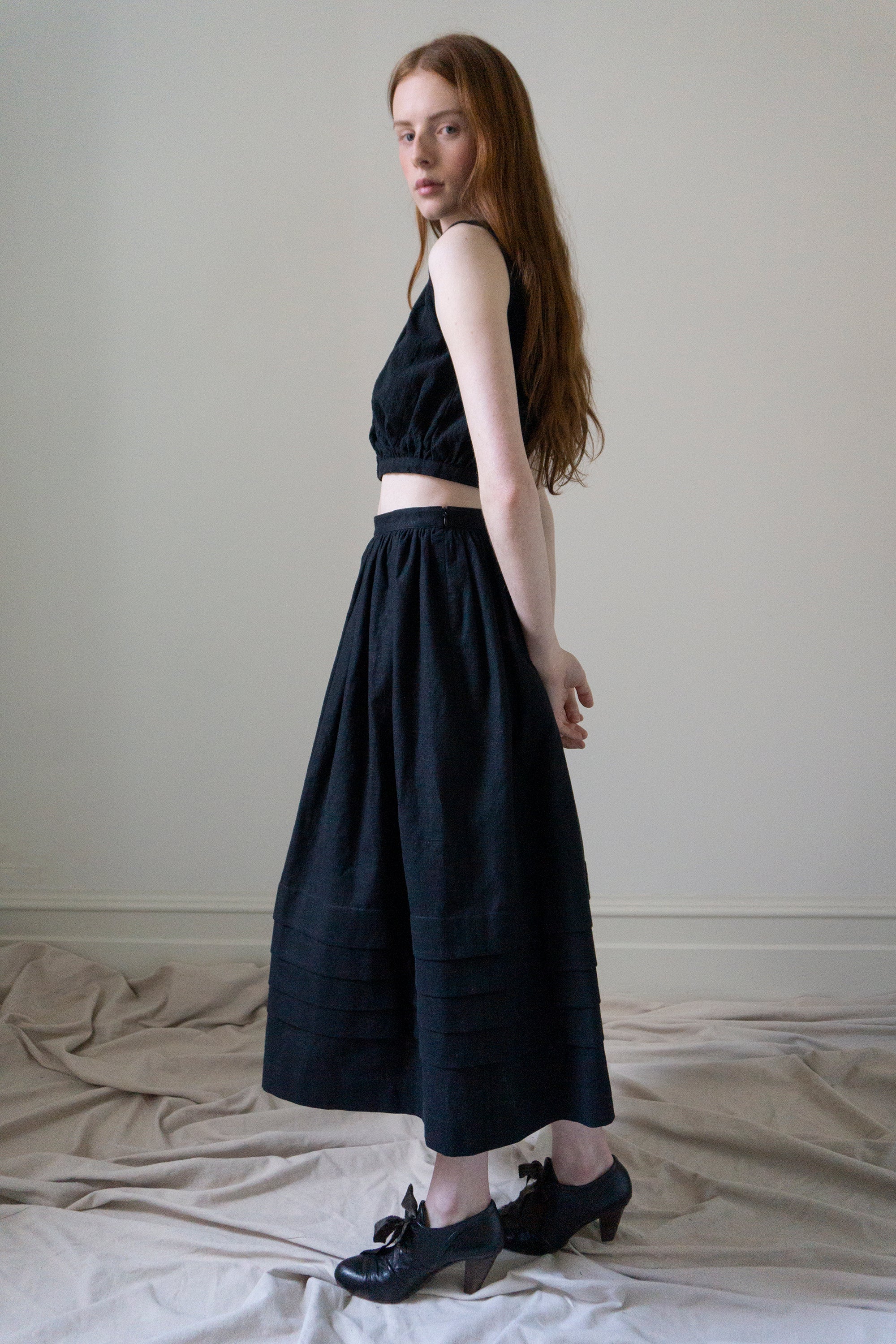 Rosa Pleated Linen Skirt -Black