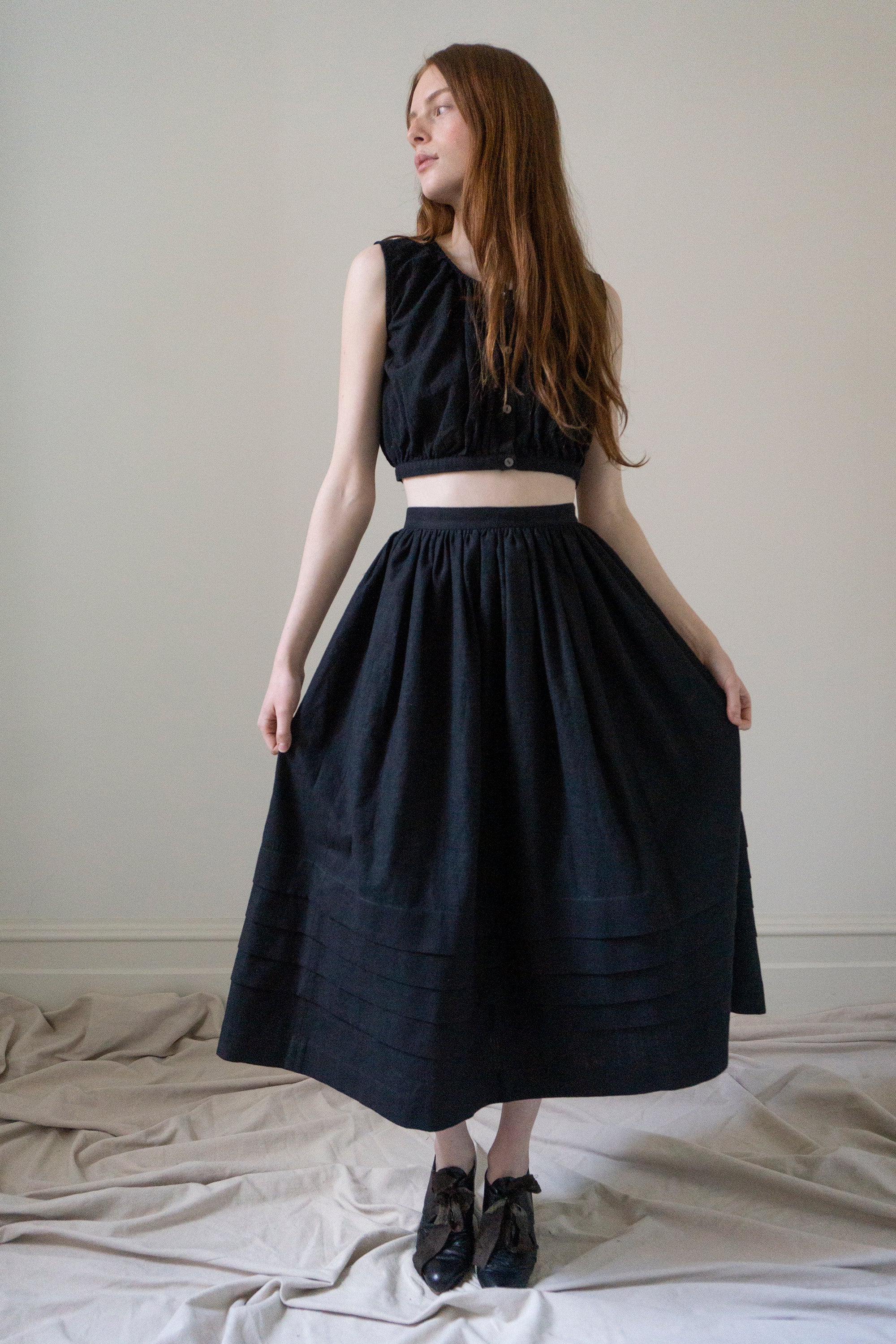 Rosa Pleated Linen Skirt -Black