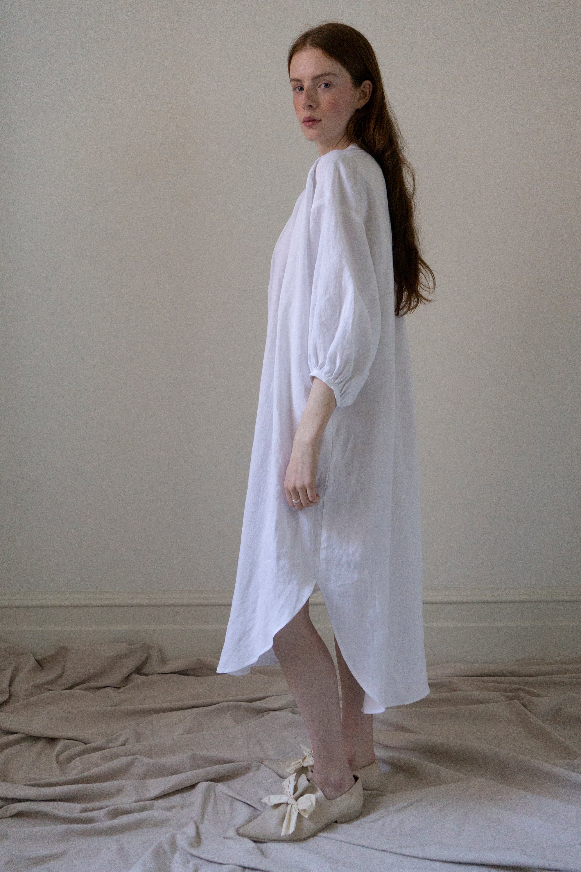 Severine Linen Dress - White (SIZE S-M)