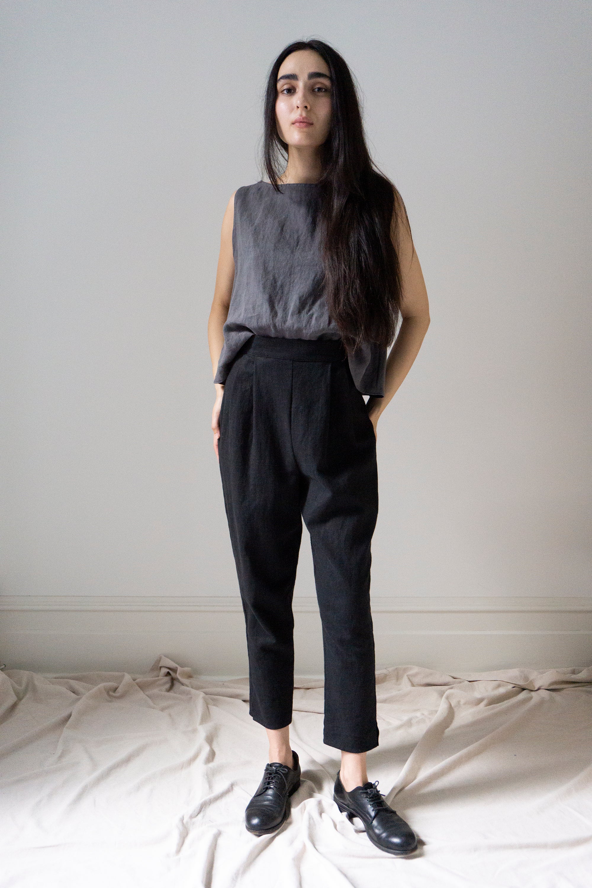 Simone Linen Trousers - Black (SIZE XS)
