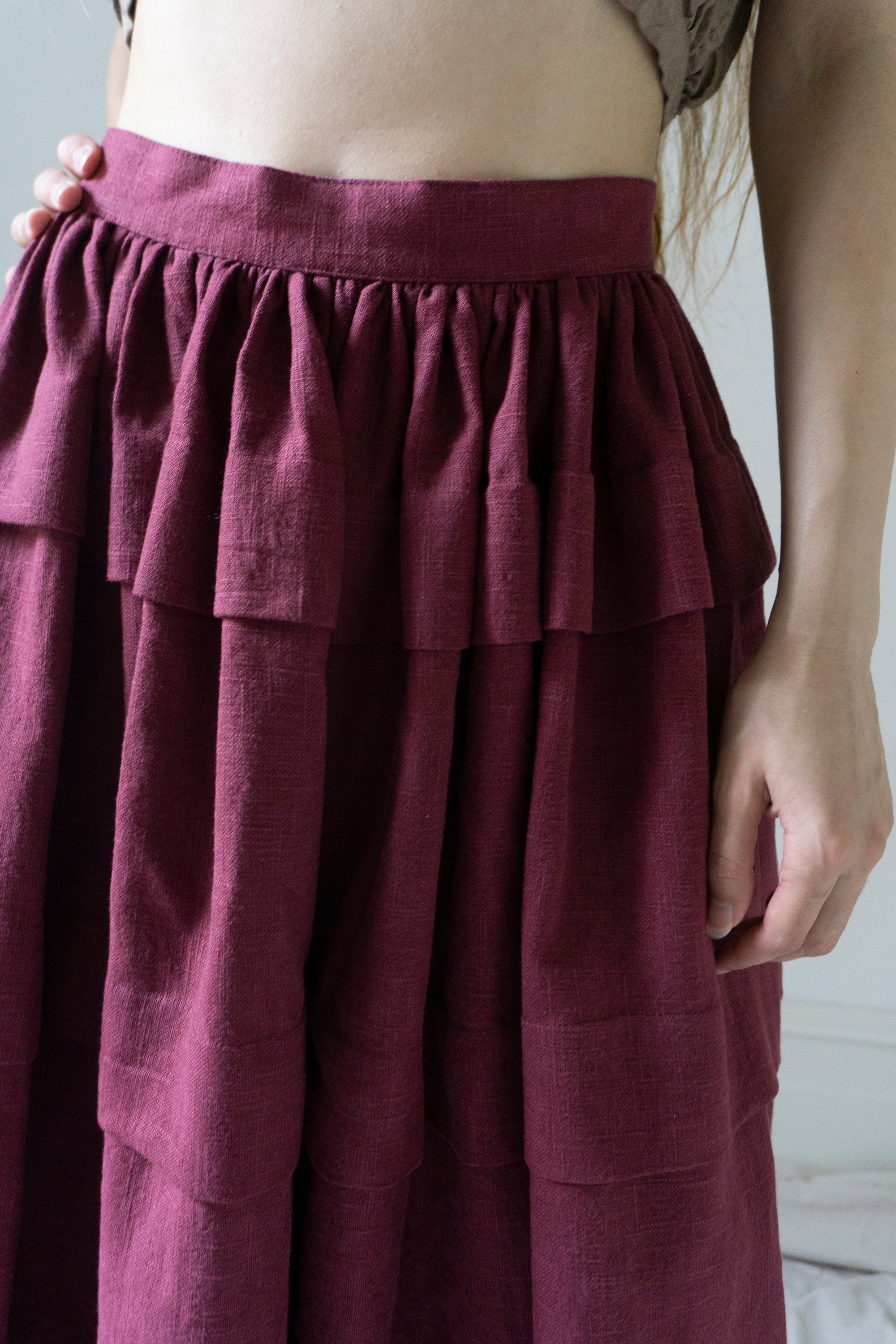 Carys Linen Skirt - Burgundy
