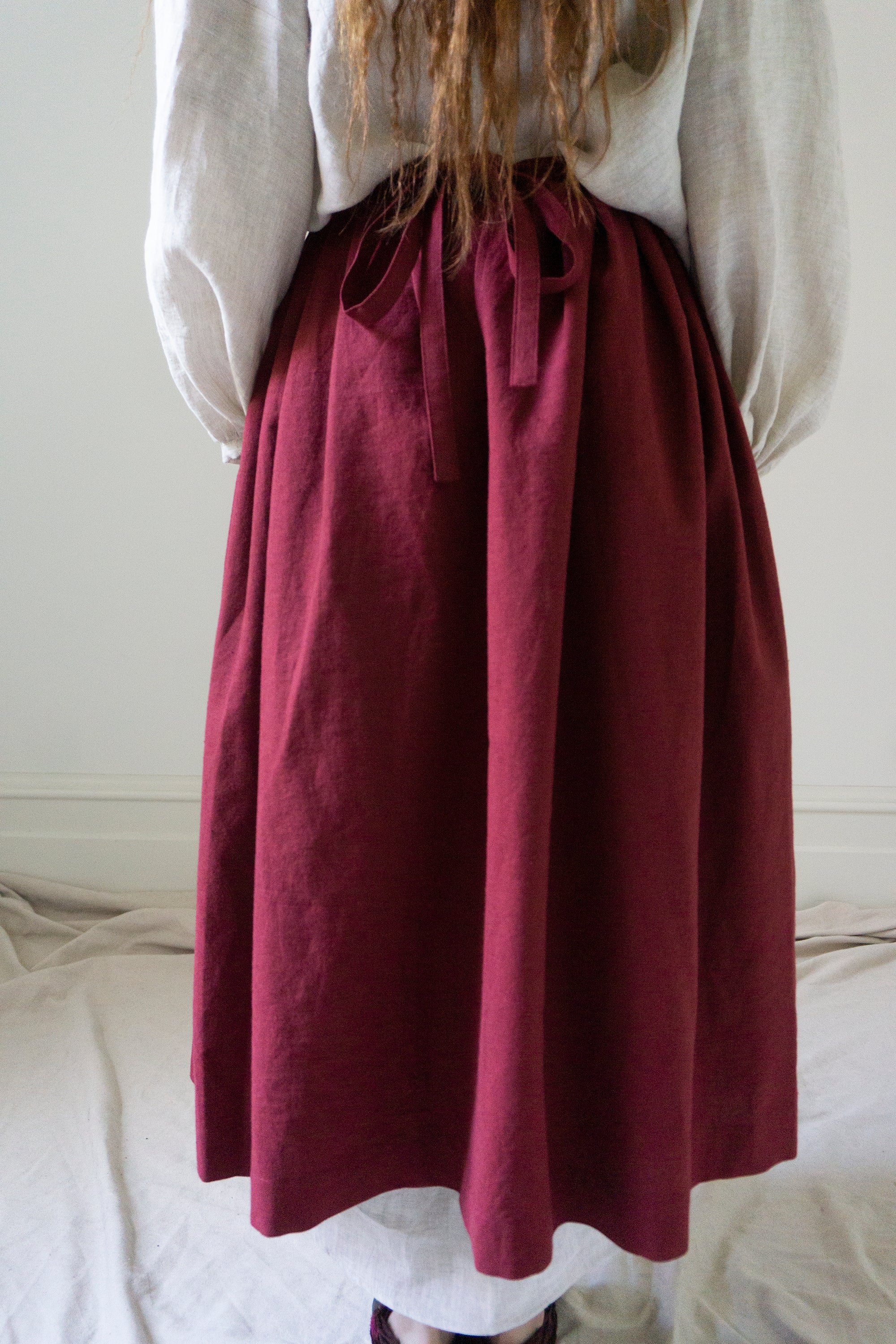 Elleri Apron Skirt - Dark Red