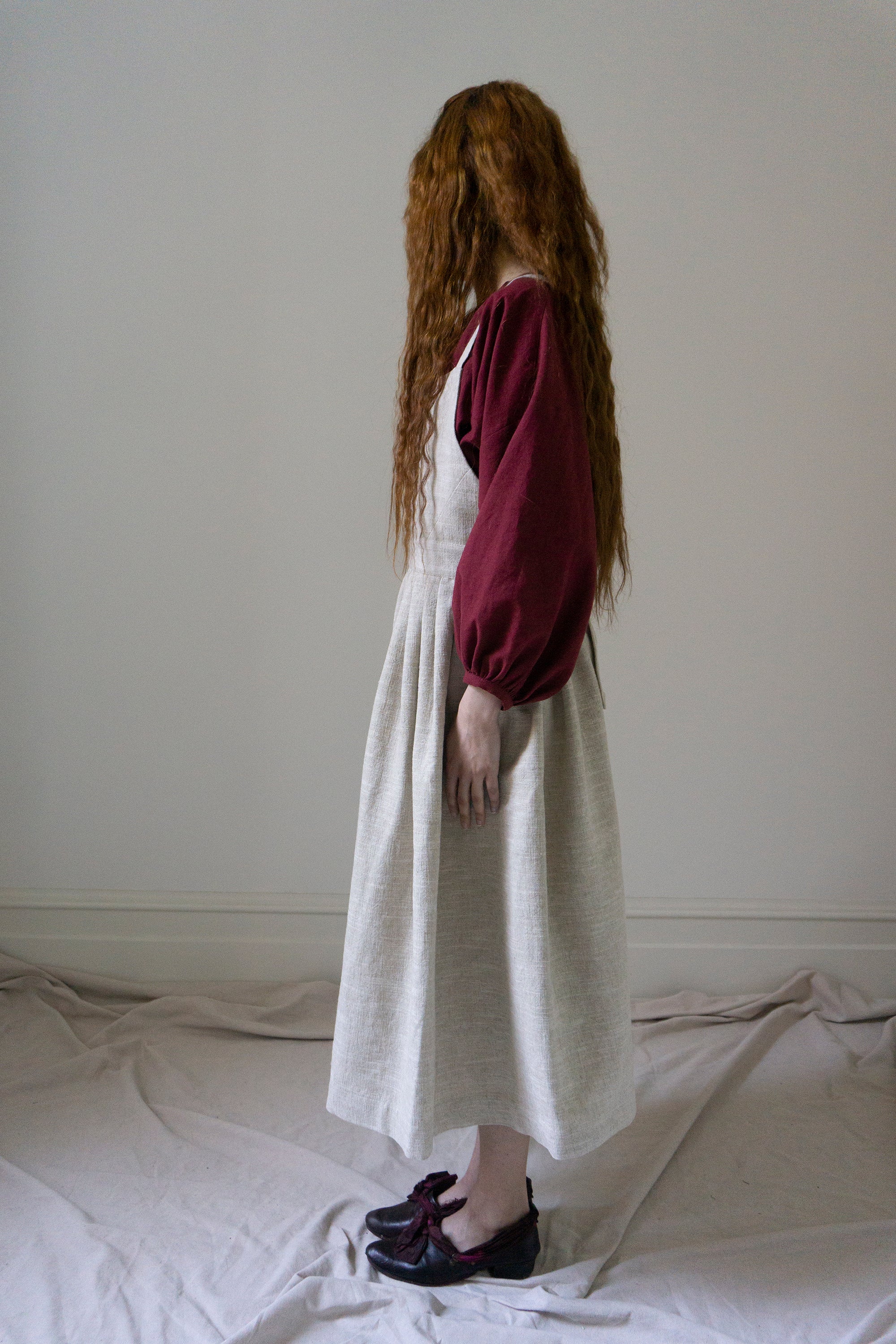 Osa Pinafore - Ecru Linen
