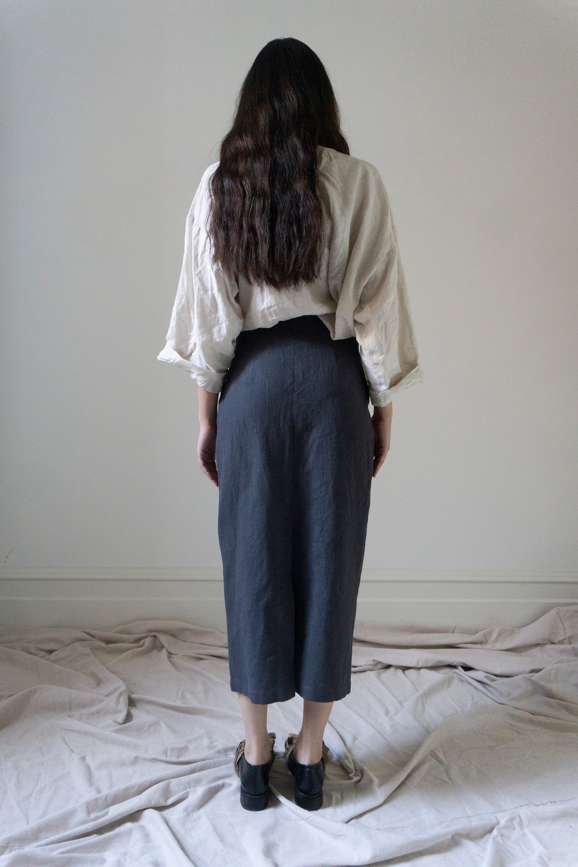 Nora Linen Skirt - Slate (SIZE XS)