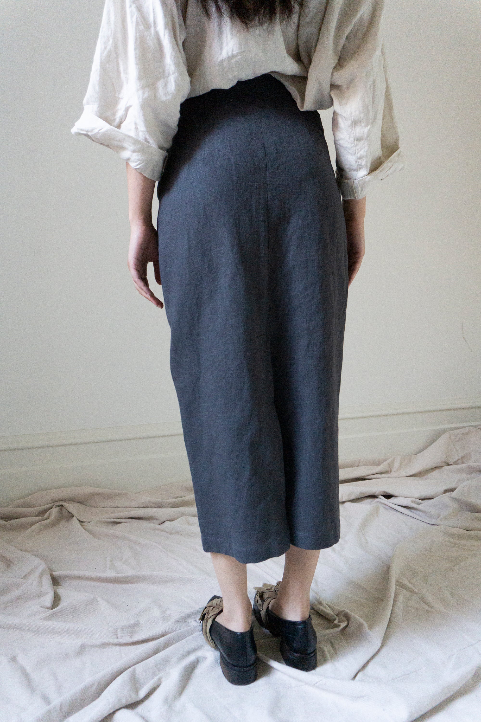 Nora Linen Skirt - Slate (SIZE XS)