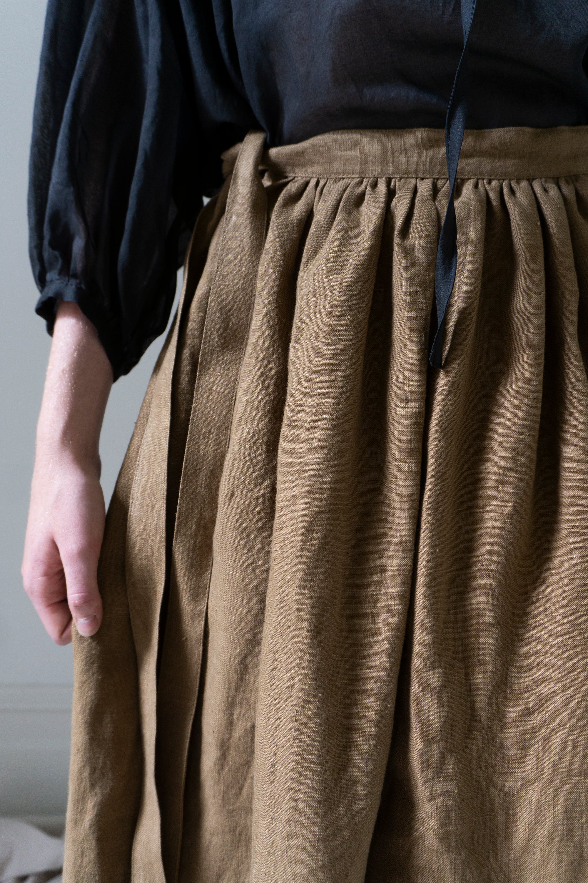 Solange Linen Skirt - Willow (SIZE L)
