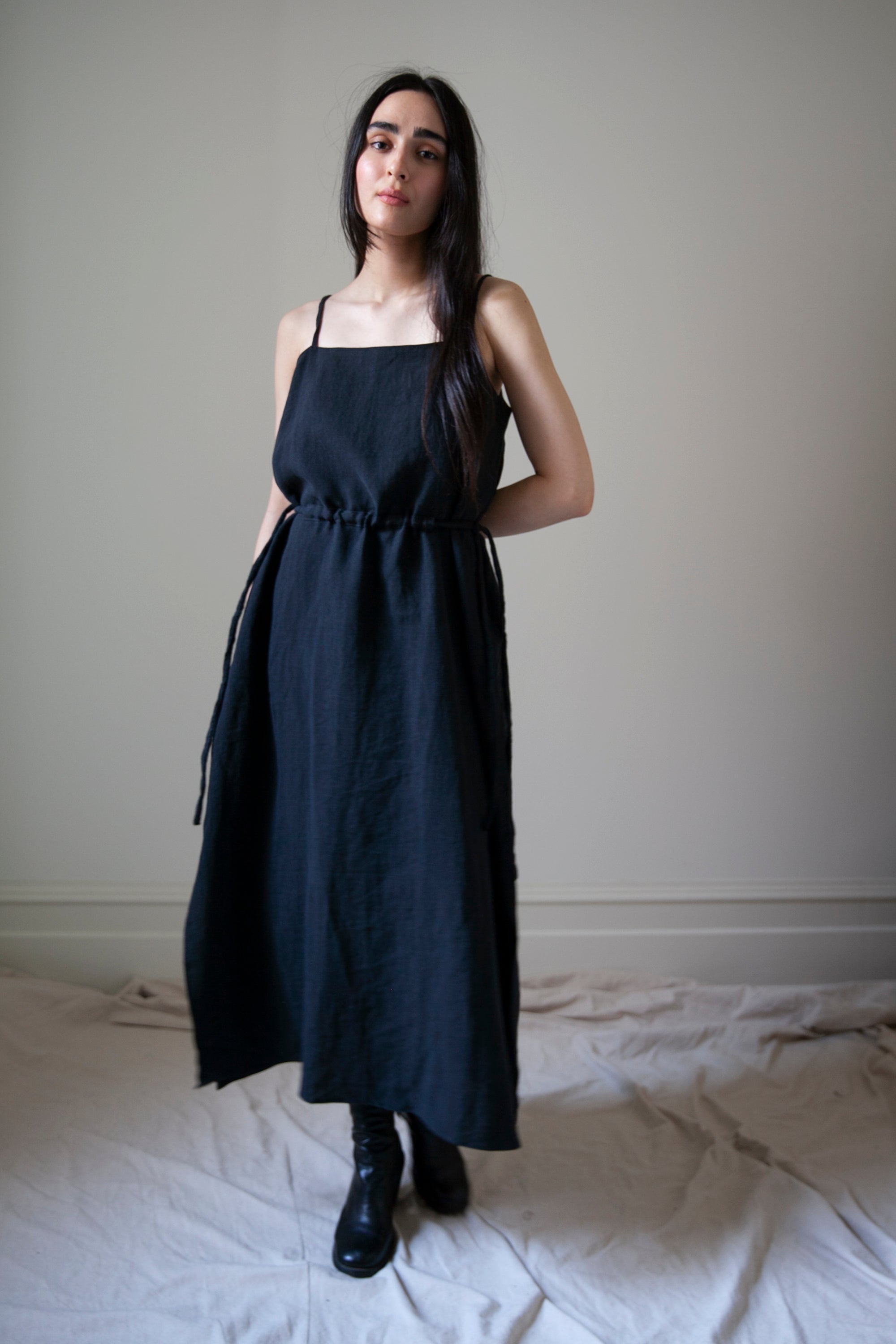 Prune Dress - Black Linen