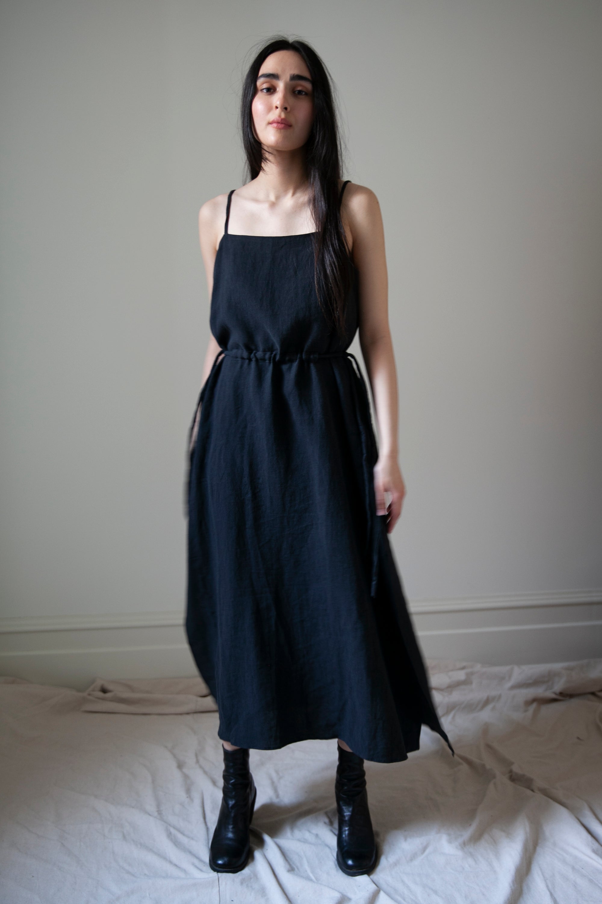 Prune Dress - Black Linen