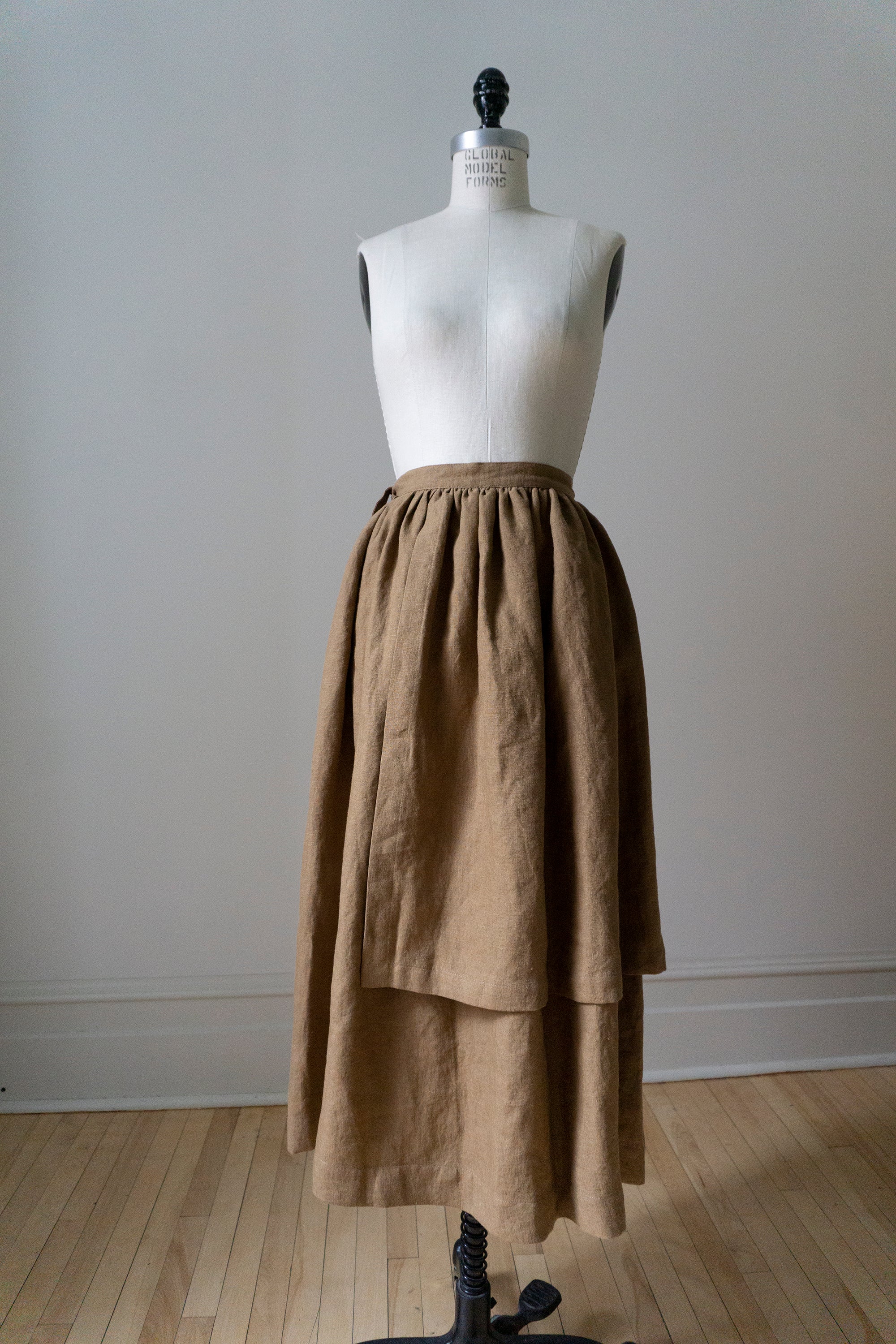 Solange Linen Skirt - Willow (SIZE L)