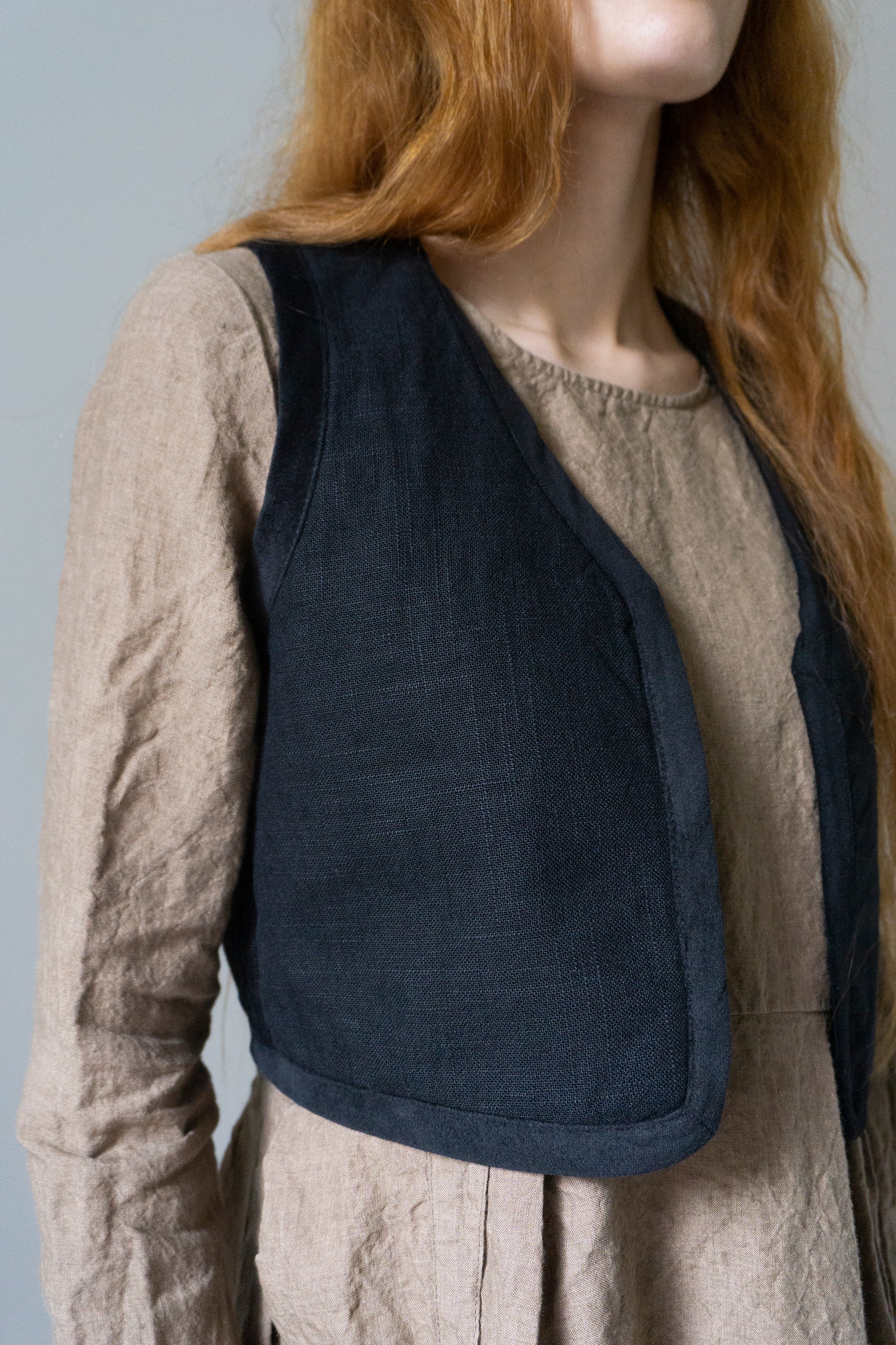 Elis Vest - Black