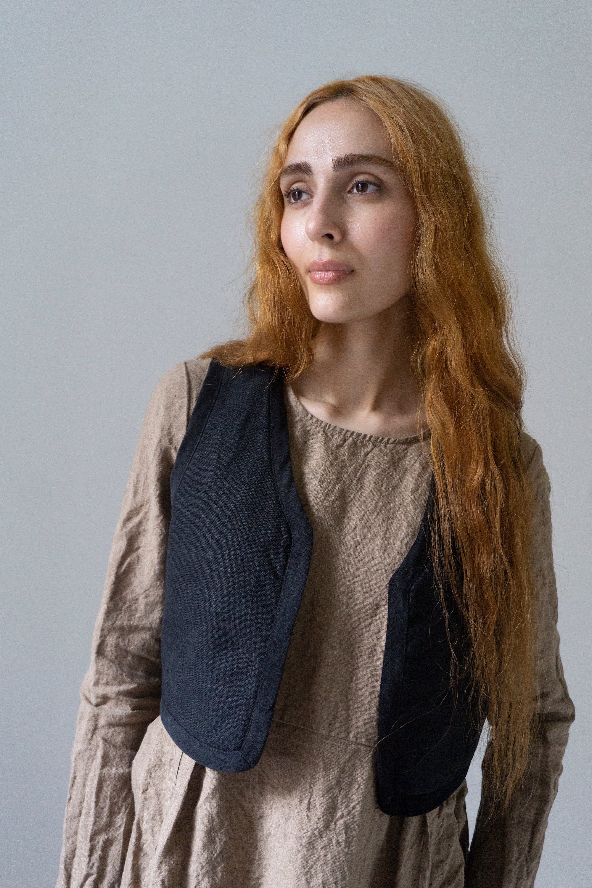 Elis Vest - Black